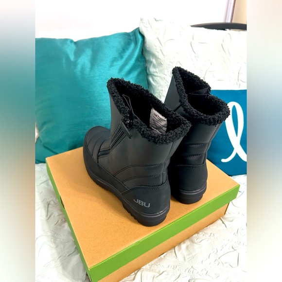 JBU, Women Snowbound Zip Cold Weather Boots, Black Size 10M Round Toe 1-13”heel - Picture 10 of 13